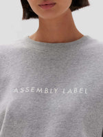 ASSEMBLY LABEL LOGO FLEECE