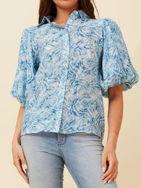 SHORT PUFF SLEEVE BUTTON BLOUSE