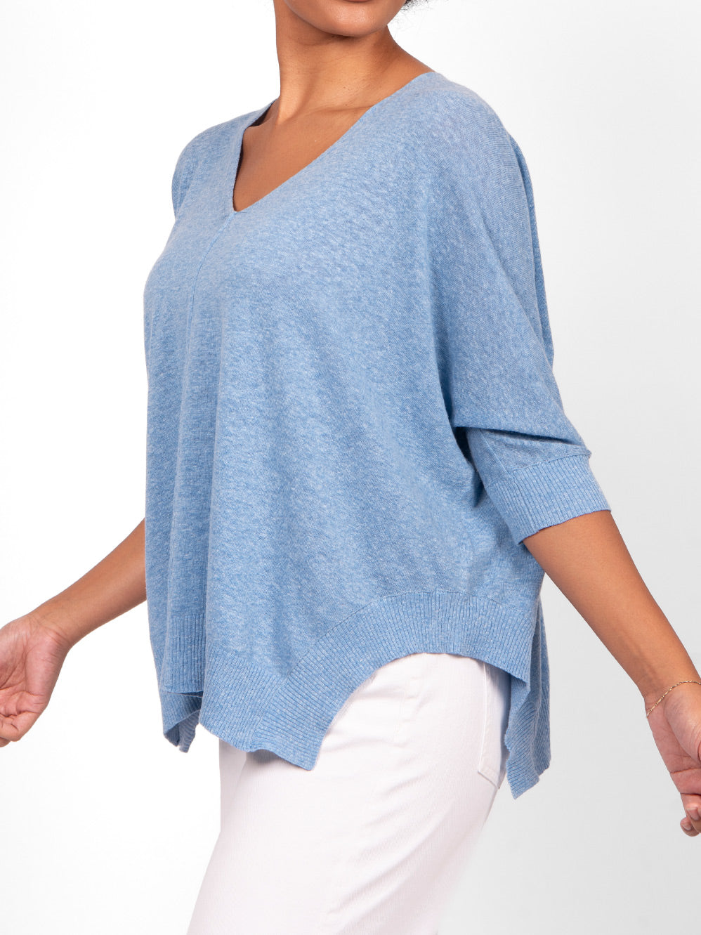 BRIDGE & LORD 3/4 SLEEVE BATWING TOP