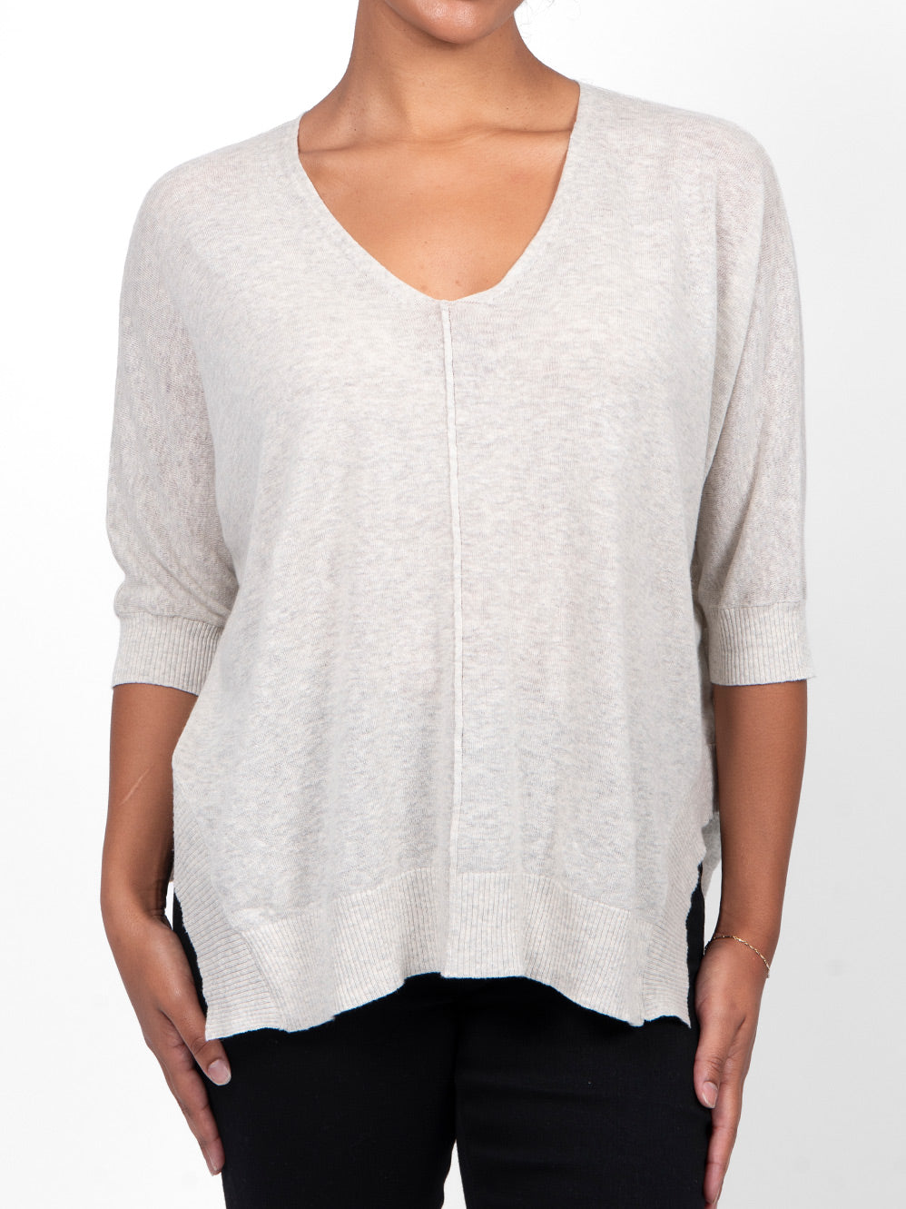 BRIDGE & LORD 3/4 SLEEVE BATWING TOP