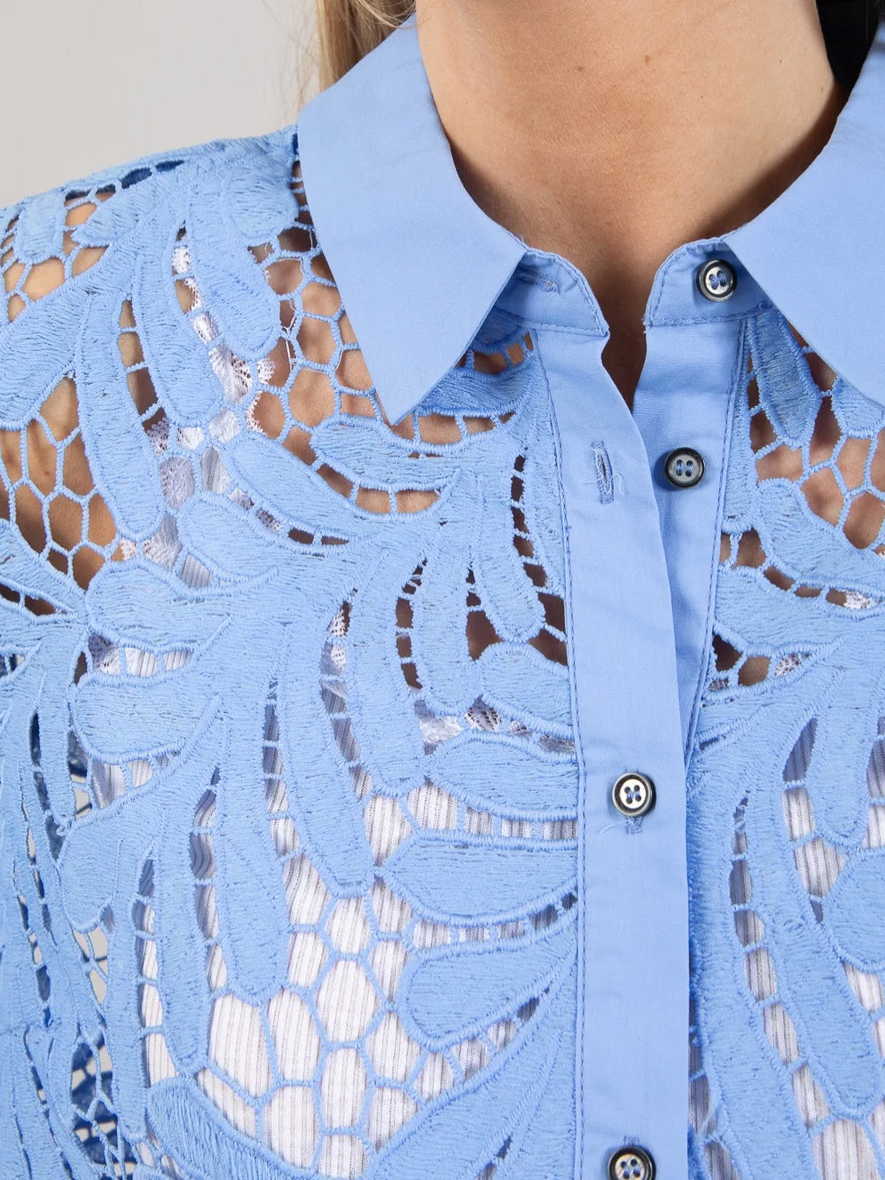 COSTER LACE SHIRT