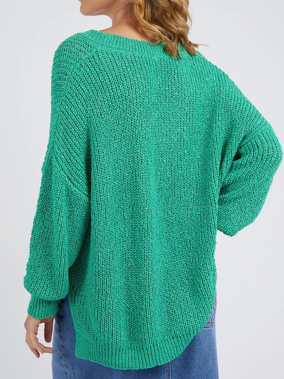 ELM RACHELE V NECK KNIT