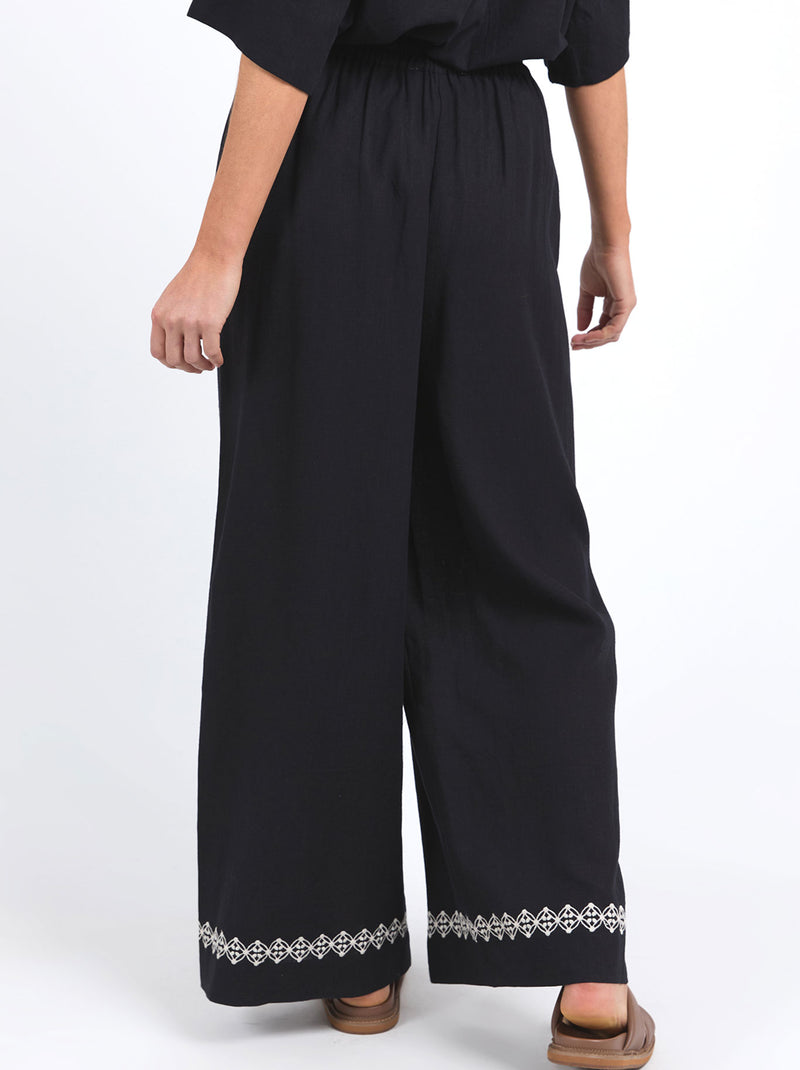 ELM NINA EMBROIDERED PANT