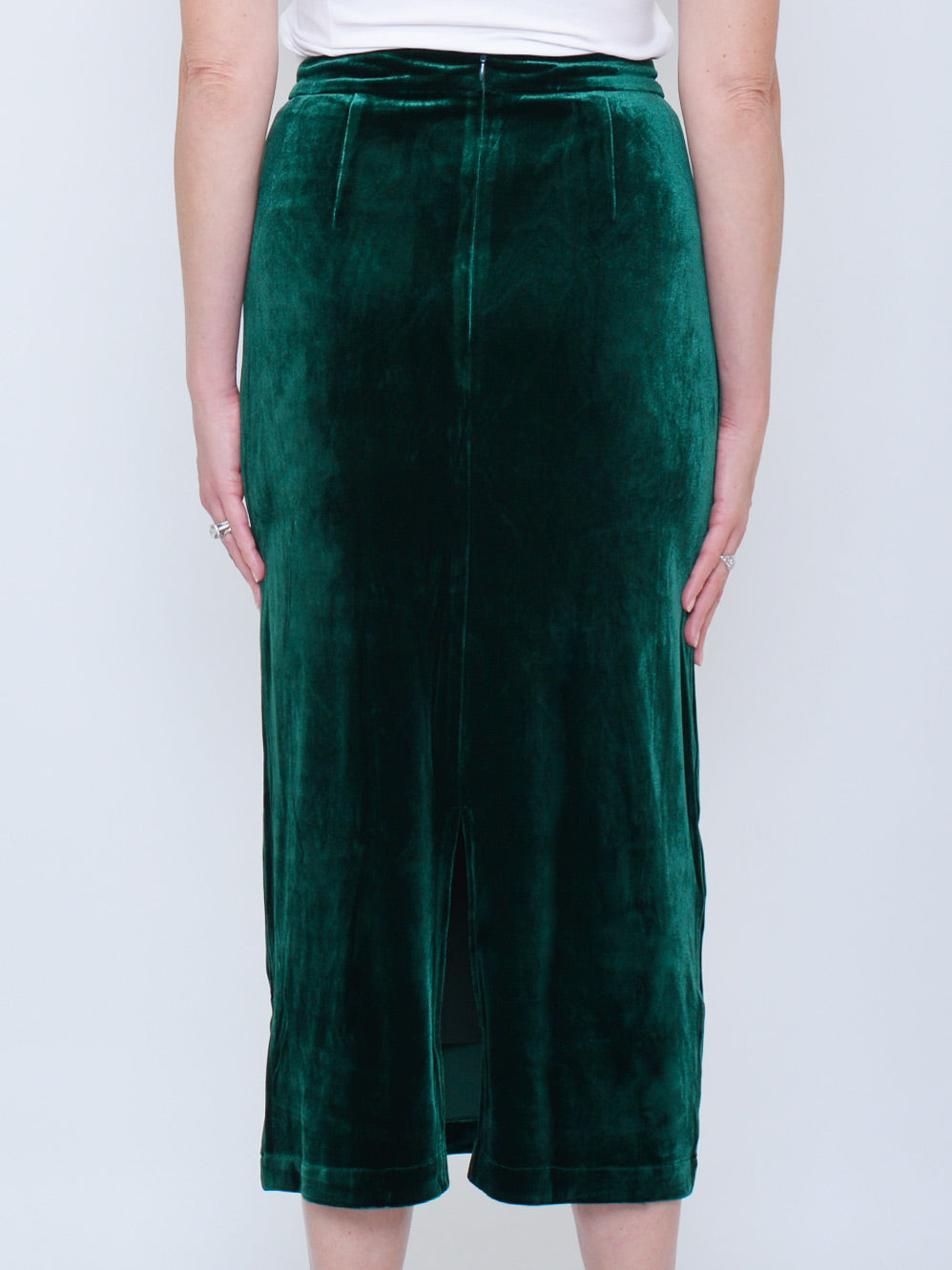 YELTUOR X HANSEN & GRETEL DAYLAN VELVET SKIRT