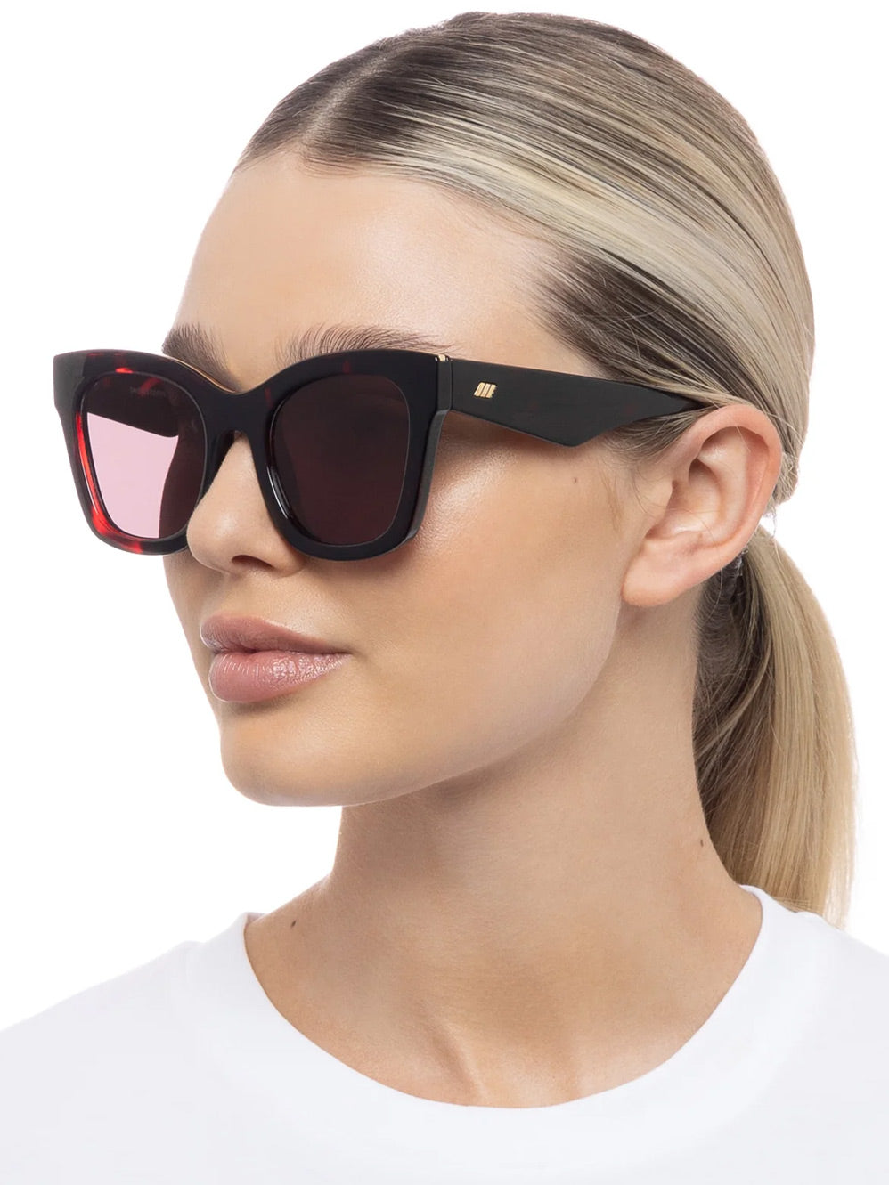 LE SPECS SHOWSTOPPER SUNGLASSES