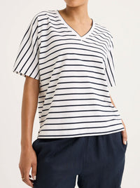 YARRA TRAIL CARBON STRIPED TEE